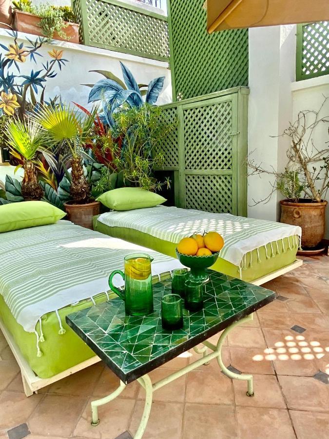 Riad Dar Adal Exclusivite 2 A 6 Personnes Petit Dejeuner Compris Place Jemaa El Fna Marakeş Dış mekan fotoğraf