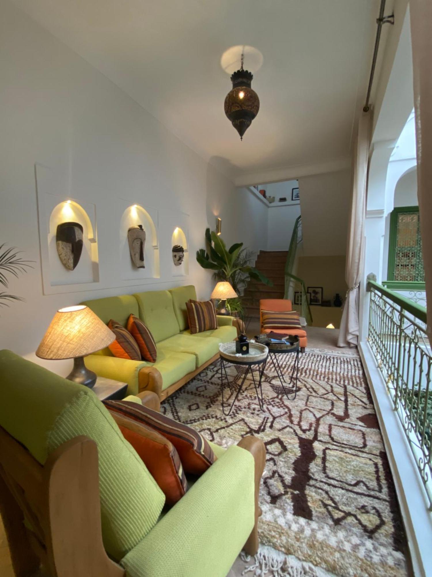 Riad Dar Adal Exclusivite 2 A 6 Personnes Petit Dejeuner Compris Place Jemaa El Fna Marakeş Dış mekan fotoğraf