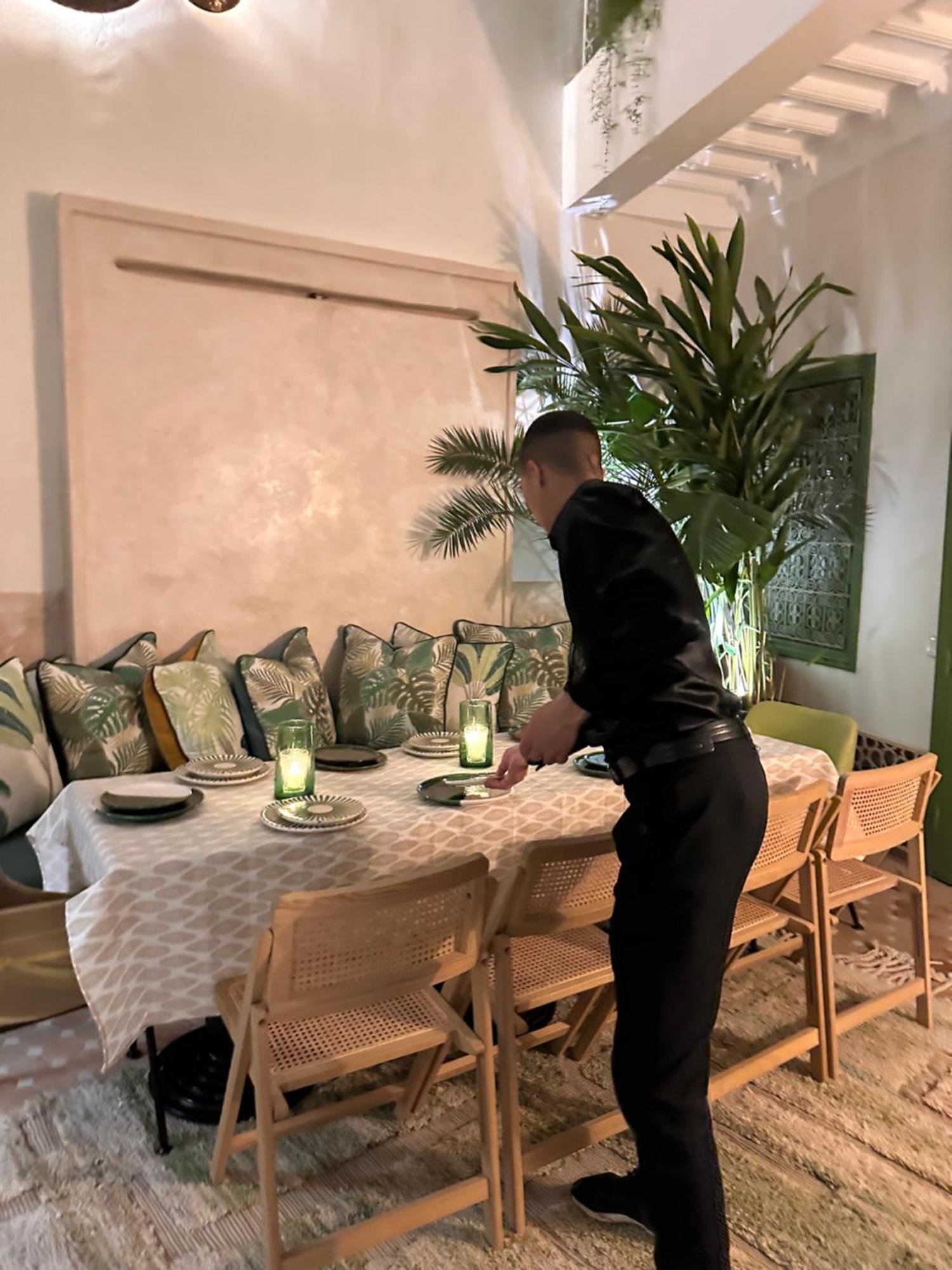 Riad Dar Adal Exclusivite 2 A 6 Personnes Petit Dejeuner Compris Place Jemaa El Fna Marakeş Dış mekan fotoğraf